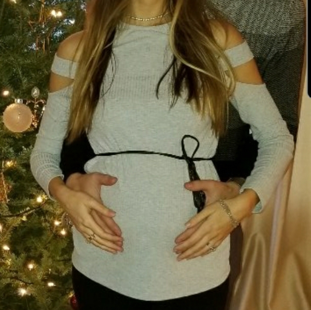 Maternity cut out sleeves